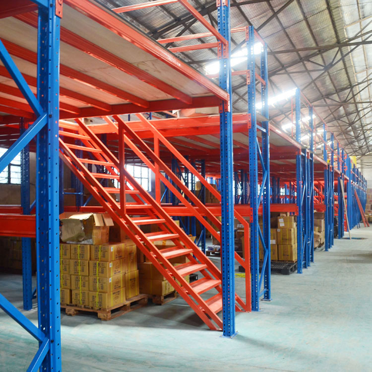 閣樓貨架與傳統堆放倉庫貨架相比有哪些優勢?